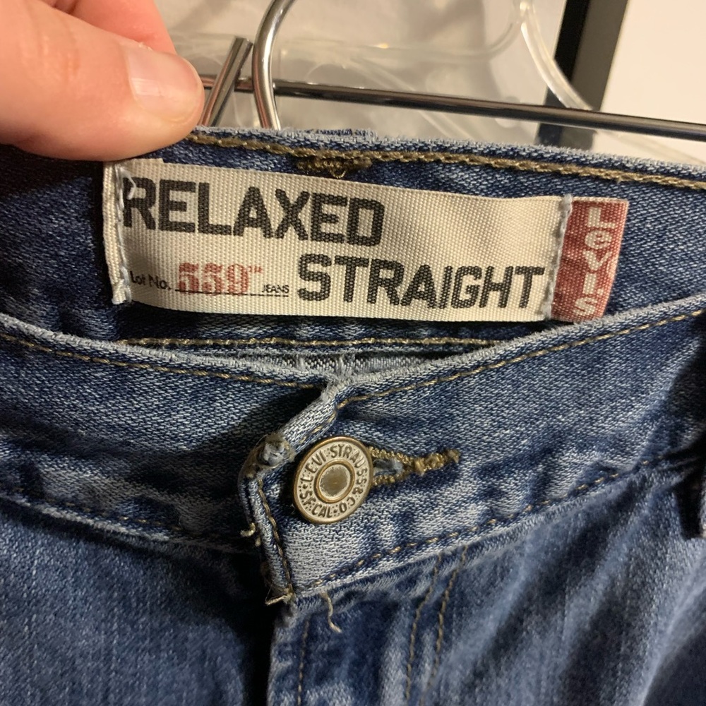 Levi Jeans - Picture 4 of 9